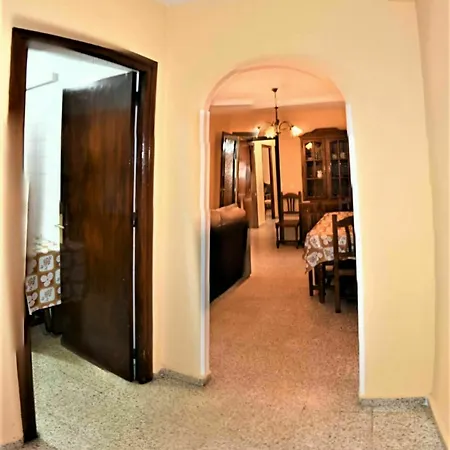 With 3 Bedrooms In Fuengirola, With Balcony - 800 M From The Apartment